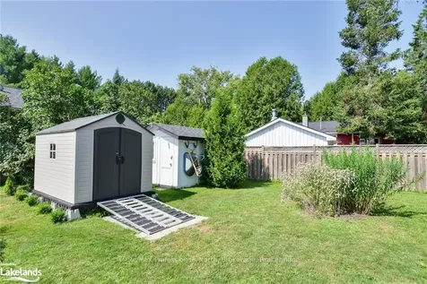 138 River Road Bracebridge ON P1L 1L8