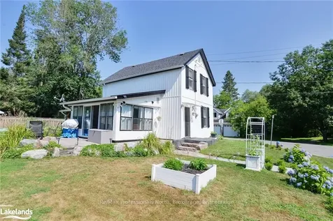 138 River Road Bracebridge ON P1L 1L8