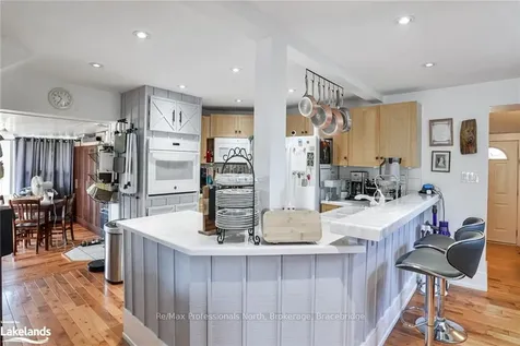 138 River Road Bracebridge ON P1L 1L8