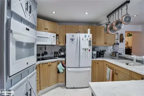 138 River Road Bracebridge ON P1L 1L8