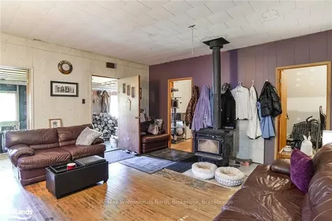 1491 Kilworthy Road Gravenhurst ON P0E 1G0