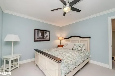 8 Street Andrews Circle Huntsville ON P1H 1L9