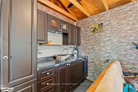 139 Bala Park N/a Muskoka Lakes ON P0C 1A0