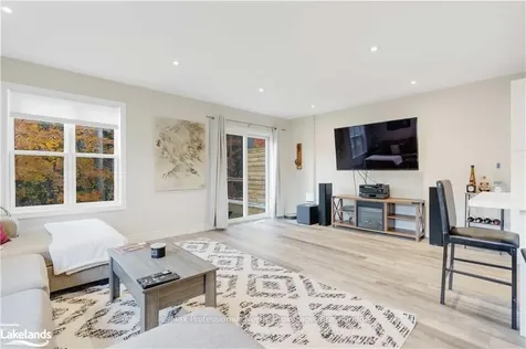 33 Nicole Park Court N/a Bracebridge ON P1L 1W9