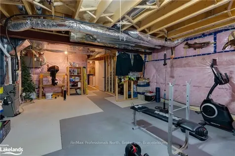 33 Nicole Park Court N/a Bracebridge ON P1L 1W9