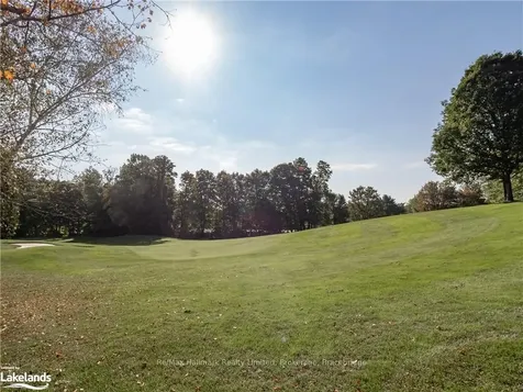15 Golf Course Road N/a Bracebridge ON P1L 1M7