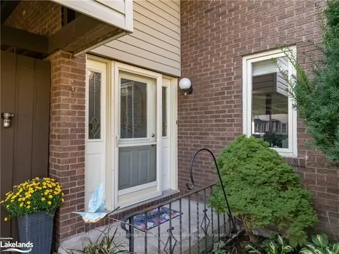 15 Golf Course Road N/a Bracebridge ON P1L 1M7