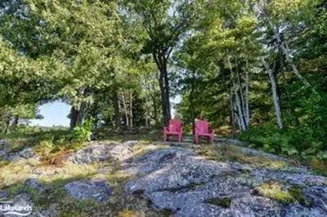 44 Bell Lake Road Mcdougall ON P2A 2W9