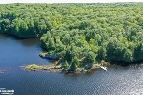 44 Bell Lake Road Mcdougall ON P2A 2W9