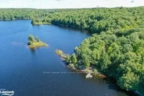 44 Bell Lake Road Mcdougall ON P2A 2W9