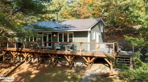 17 Ridgeway Drive Carling ON P0G 1G0