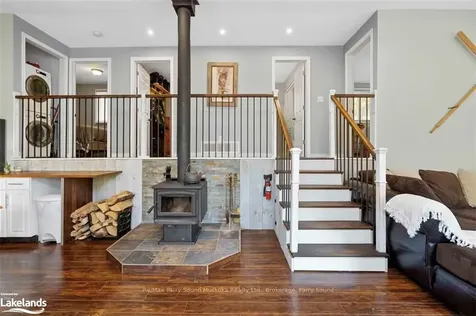 17 Ridgeway Drive Carling ON P0G 1G0