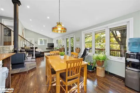 17 Ridgeway Drive Carling ON P0G 1G0