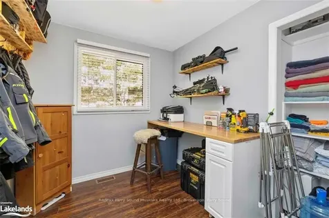 17 Ridgeway Drive Carling ON P0G 1G0