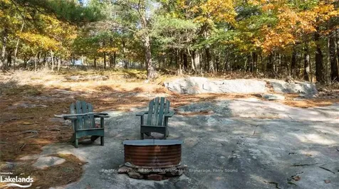 17 Ridgeway Drive Carling ON P0G 1G0