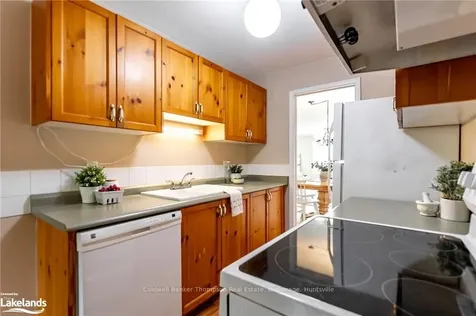 44 King William Street Huntsville ON P1H 1G3