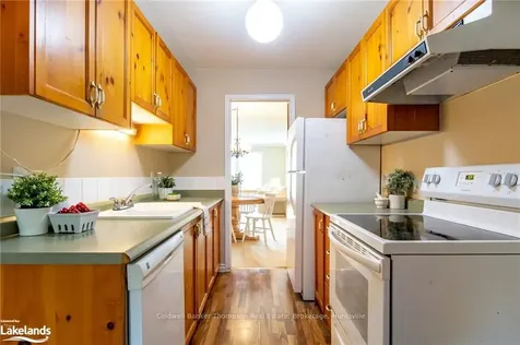 44 King William Street Huntsville ON P1H 1G3