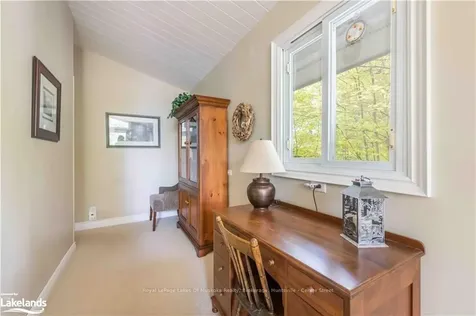 223 Woodland Drive Huntsville ON P1H 1A6