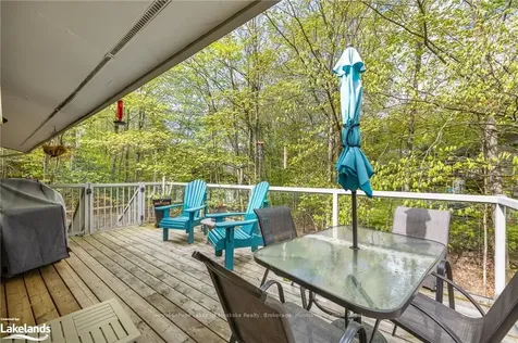 223 Woodland Drive Huntsville ON P1H 1A6