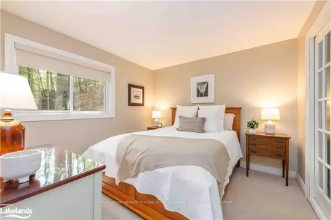 223 Woodland Drive Huntsville ON P1H 1A6