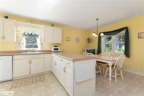 53a Isabella Street Parry Sound ON P2A 1M4