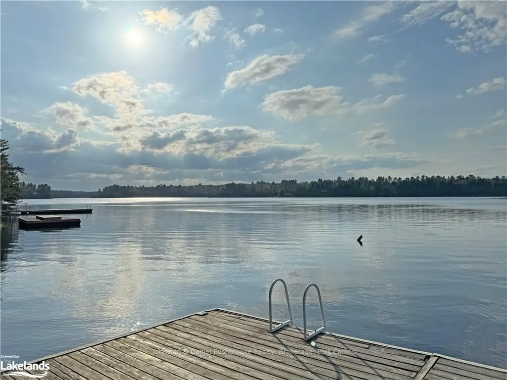 1036 Phyllimar Lane N/a Muskoka Lakes ON P0B 1J0