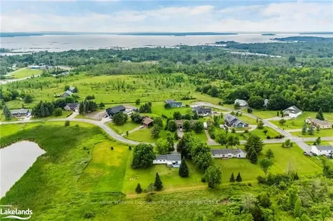 60 Hillside Drive Georgian Bay ON L0K 1S0