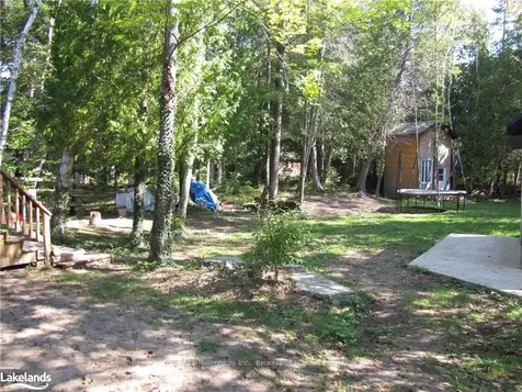 609 3rd Avenue N South Bruce Peninsula ON N0H 2G0