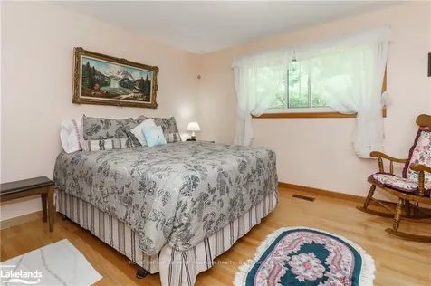 1533 Matthiasville Road Bracebridge ON P1L 1X1