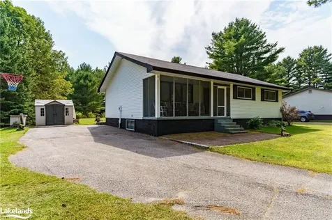 1533 Matthiasville Road Bracebridge ON P1L 1X1