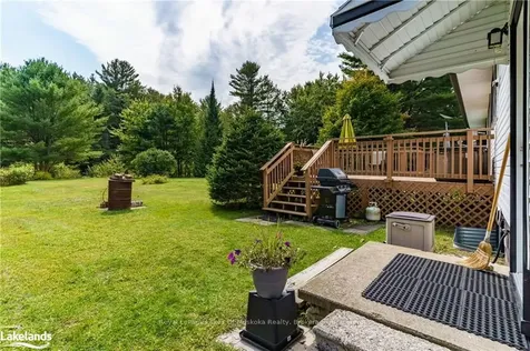 1533 Matthiasville Road Bracebridge ON P1L 1X1