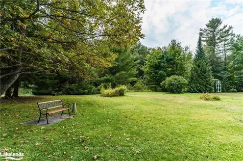 1533 Matthiasville Road Bracebridge ON P1L 1X1