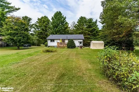 1533 Matthiasville Road Bracebridge ON P1L 1X1