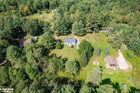 1533 Matthiasville Road Bracebridge ON P1L 1X1