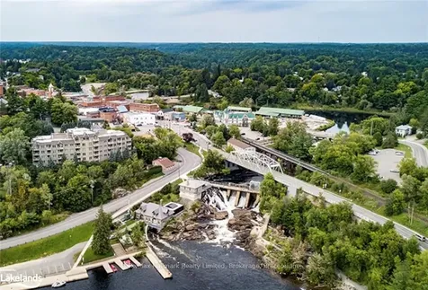 24 Ontario Street Bracebridge ON P1L 2H5