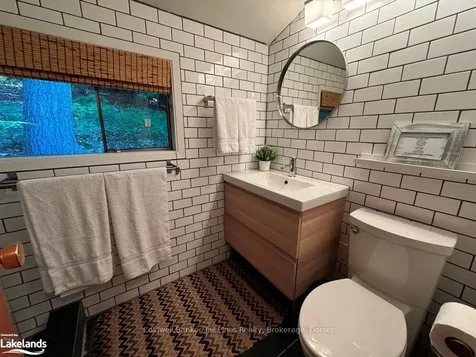 19345 Kawagama North Shore N/a Algonquin Highlands ON P0A 1E0