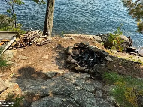 19345 Kawagama North Shore N/a Algonquin Highlands ON P0A 1E0