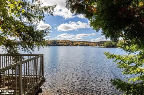 1226 Dignan Road Dysart Et Al ON K0M 1S0