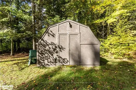 1226 Dignan Road Dysart Et Al ON K0M 1S0