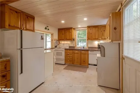 1226 Dignan Road Dysart Et Al ON K0M 1S0