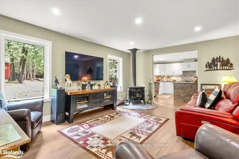 1074 Chelsea Lane Algonquin Highlands ON K0M 1J1