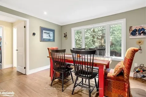 1074 Chelsea Lane Algonquin Highlands ON K0M 1J1