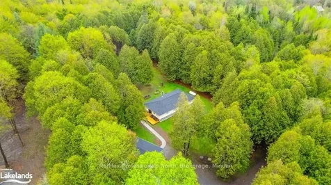 1074 Chelsea Lane Algonquin Highlands ON K0M 1J1