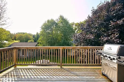 4 Grace Avenue Meaford ON N4L 1E7