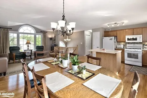 4 Grace Avenue Meaford ON N4L 1E7