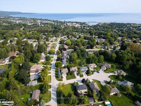 4 Grace Avenue Meaford ON N4L 1E7