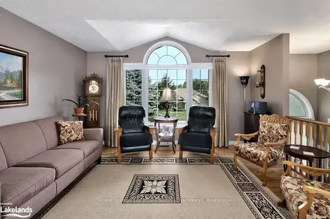 4 Grace Avenue Meaford ON N4L 1E7