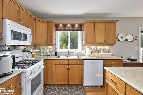 4 Grace Avenue Meaford ON N4L 1E7