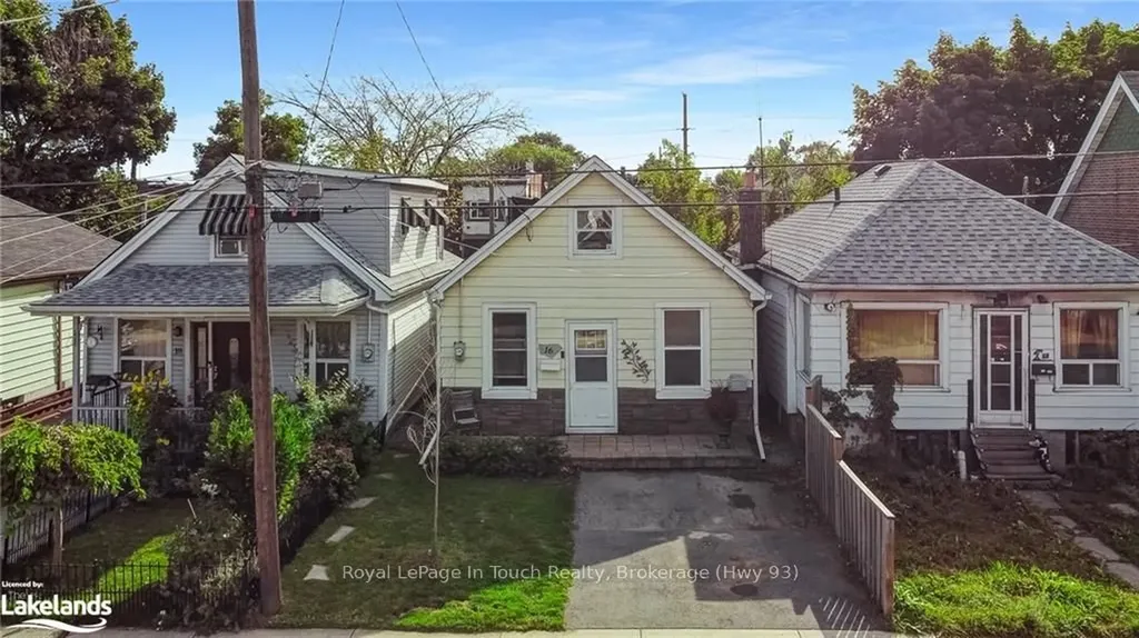 16 Alice Street Hamilton ON L8H 4R1