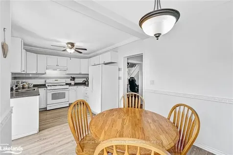 16 Alice Street Hamilton ON L8H 4R1